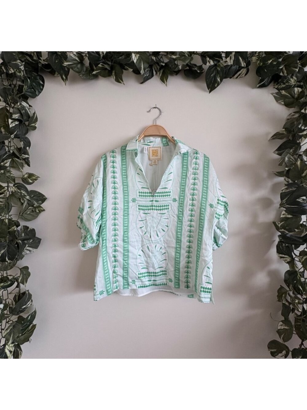 Emily McCarthy Poppy Short Sleeve Top Blouse Royal Palm Green NWT Size XS
